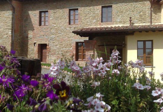 la-pietraia-country-house
